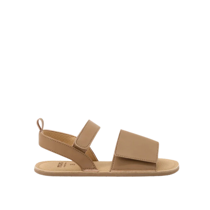MURIS | Sandalias Barefoot Rome Junior color canela y marrón