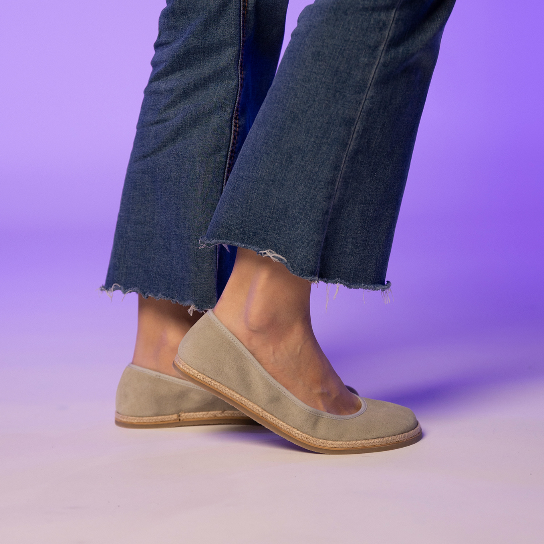 Shuz Sabrinas Barefoot Lucia Verde Mum 3