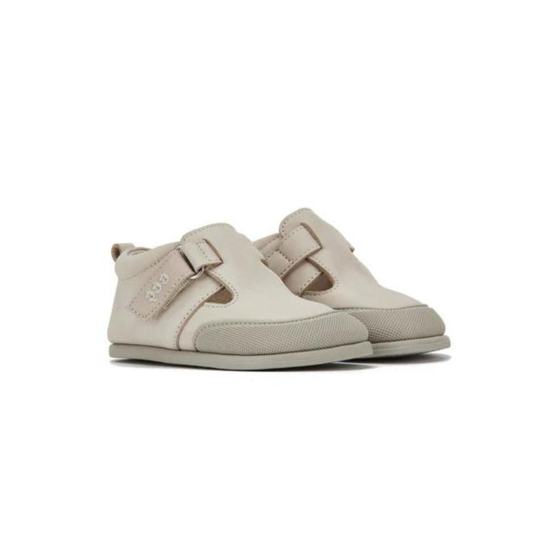 Shuz Sandalia Barefoot Fechada Grey Koala Coucoucava