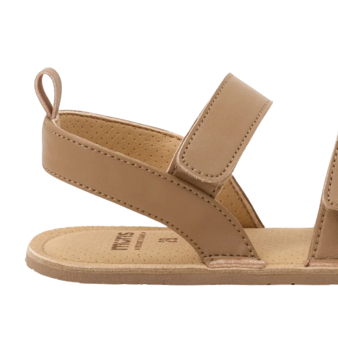 MURIS | Sandálias Barefoot Rome Junior Tan Brown