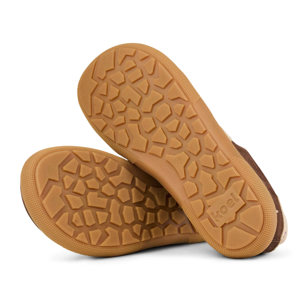 Shuz Tenis Barefoot Francie II Suede Dorado Koel 3